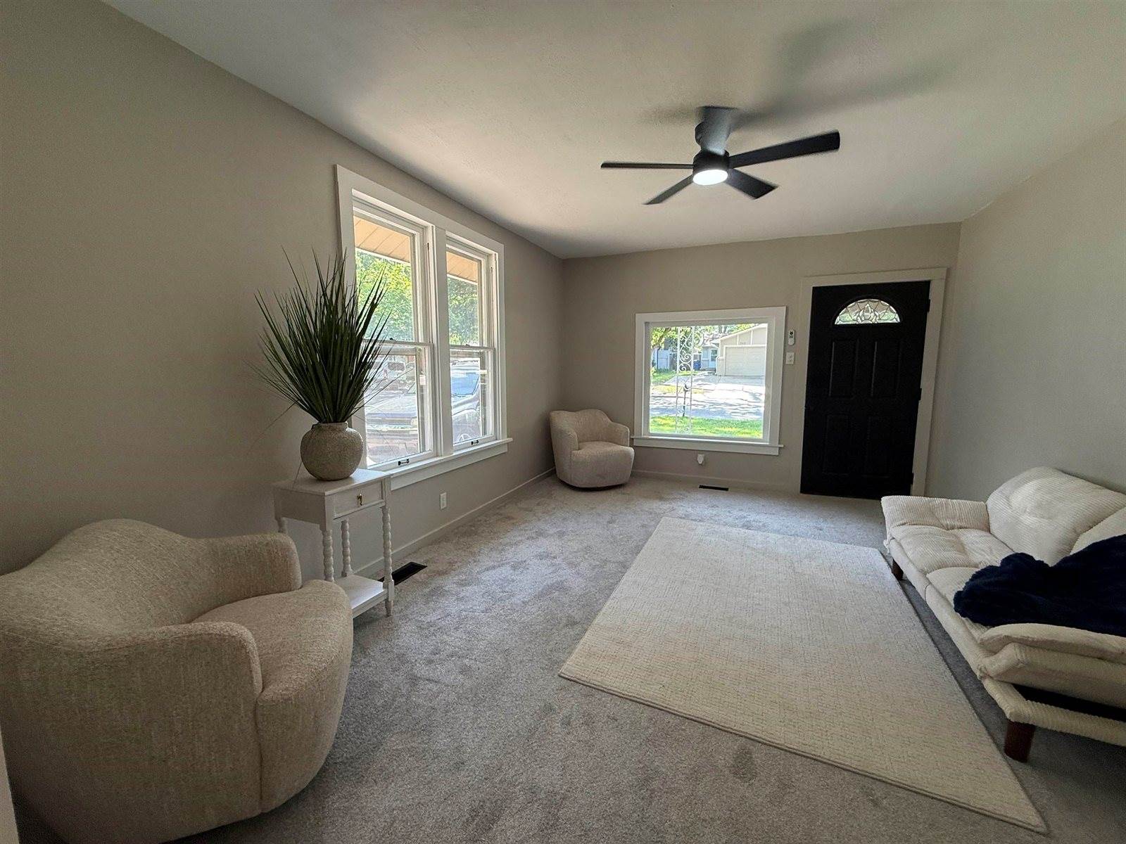 731 South Belmont St, Wichita, KS 67218