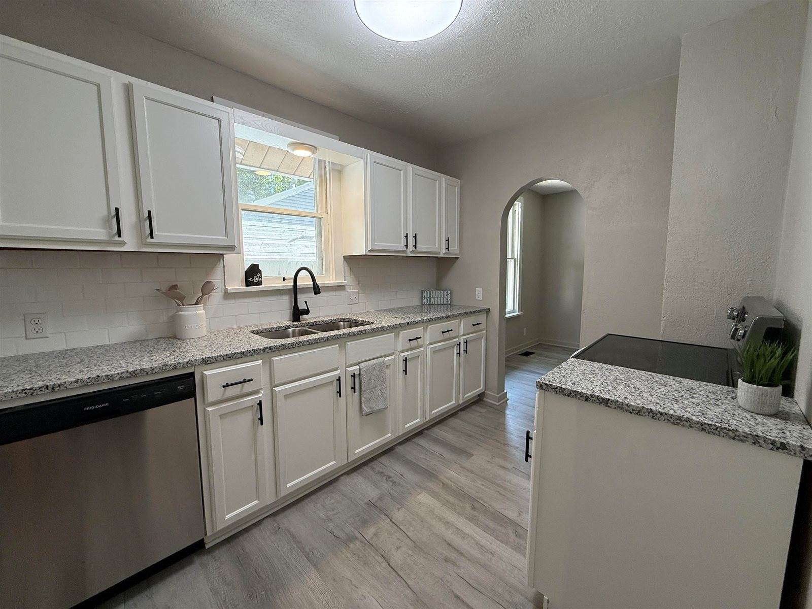 731 South Belmont St, Wichita, KS 67218
