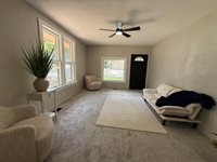 731 South Belmont St, Wichita, KS 67218