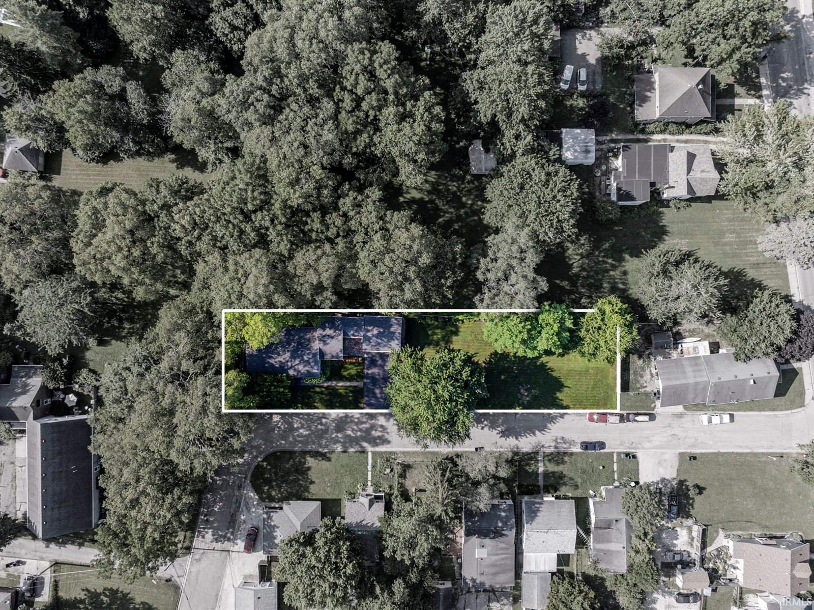 201 E Davidson Street, Muncie, IN 47303