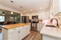 201 E Davidson Street, Muncie, IN 47303