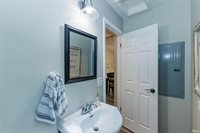 201 E Davidson Street, Muncie, IN 47303