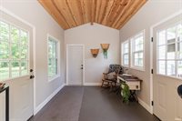201 E Davidson Street, Muncie, IN 47303