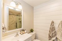 201 E Davidson Street, Muncie, IN 47303