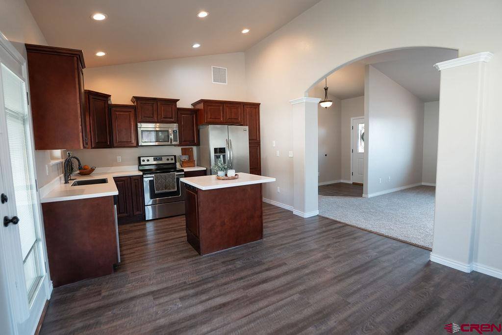 1764 6438 Drive, Montrose, CO 81403