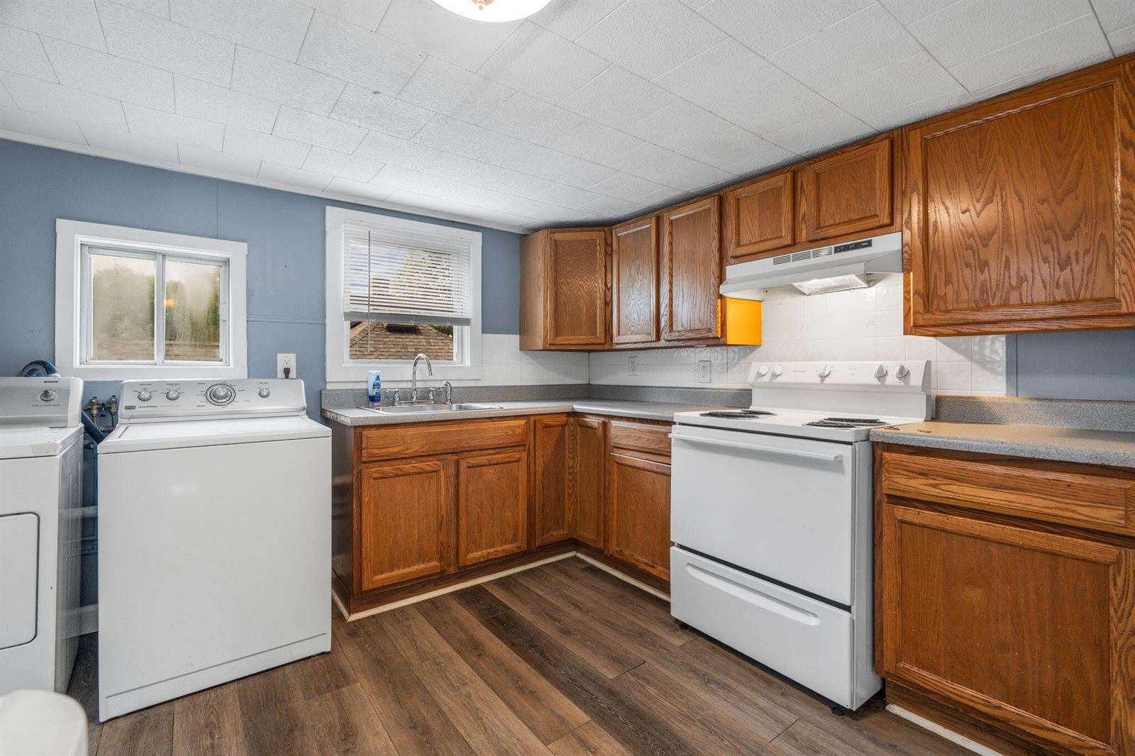 103 Chamberlain Street, Brewer, ME 04412