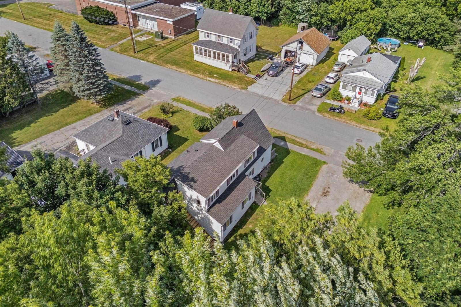 103 Chamberlain Street, Brewer, ME 04412