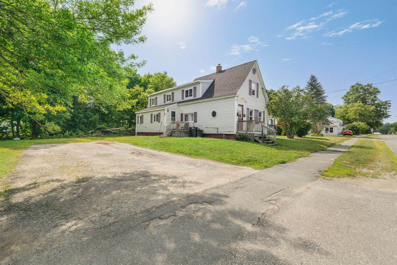 103 Chamberlain Street, Brewer, ME 04412