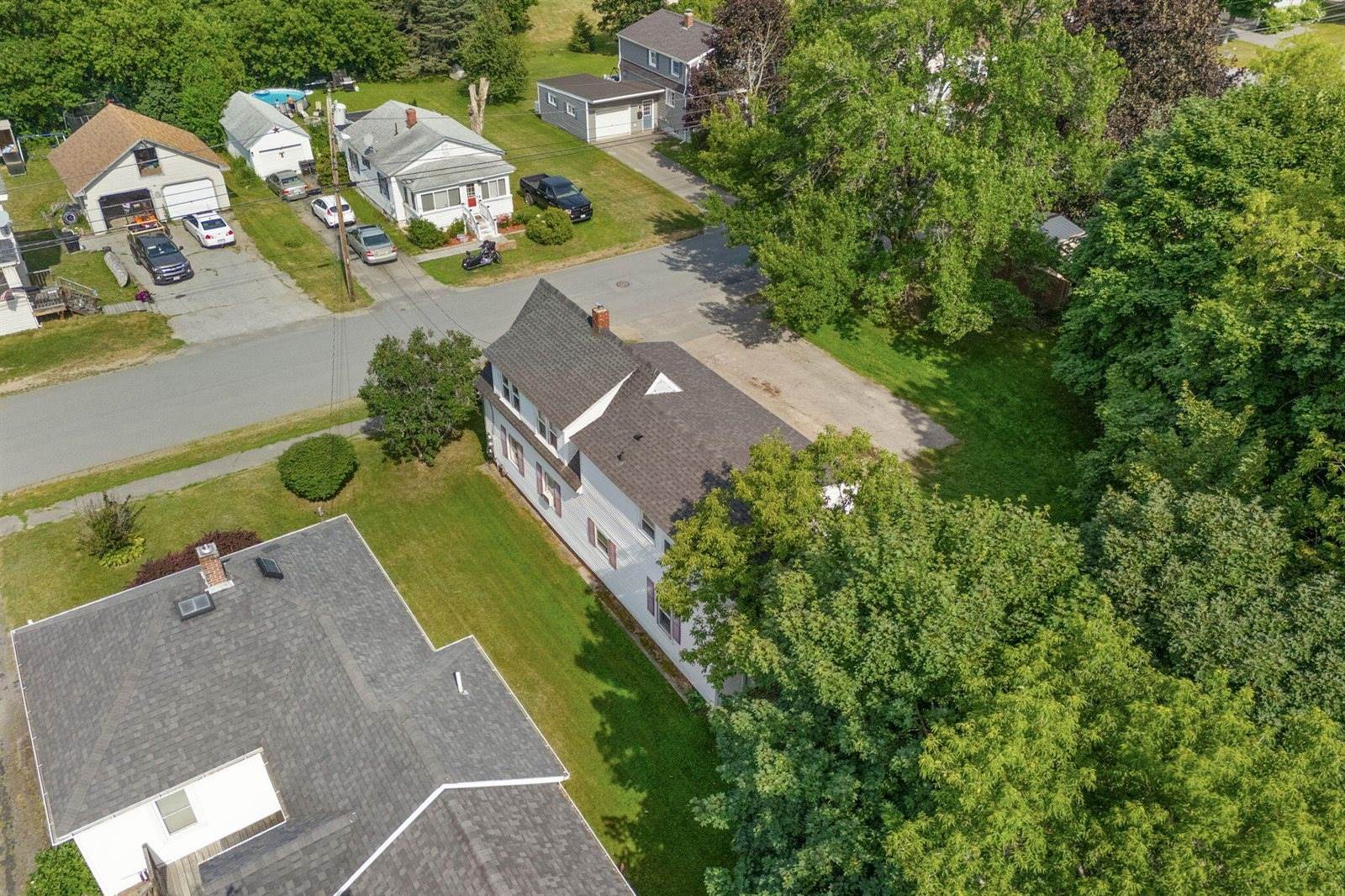 103 Chamberlain Street, Brewer, ME 04412