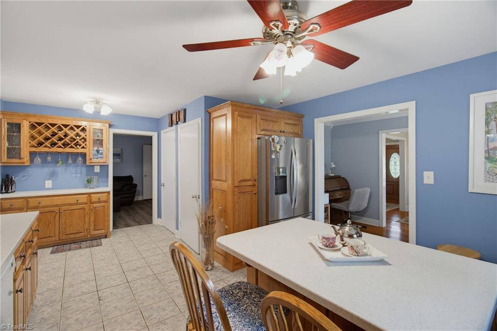 4264 High Point Road, Winston-Salem, NC 27107