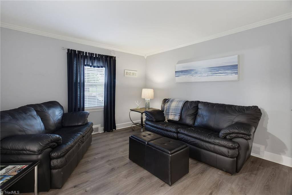 4264 High Point Road, Winston-Salem, NC 27107