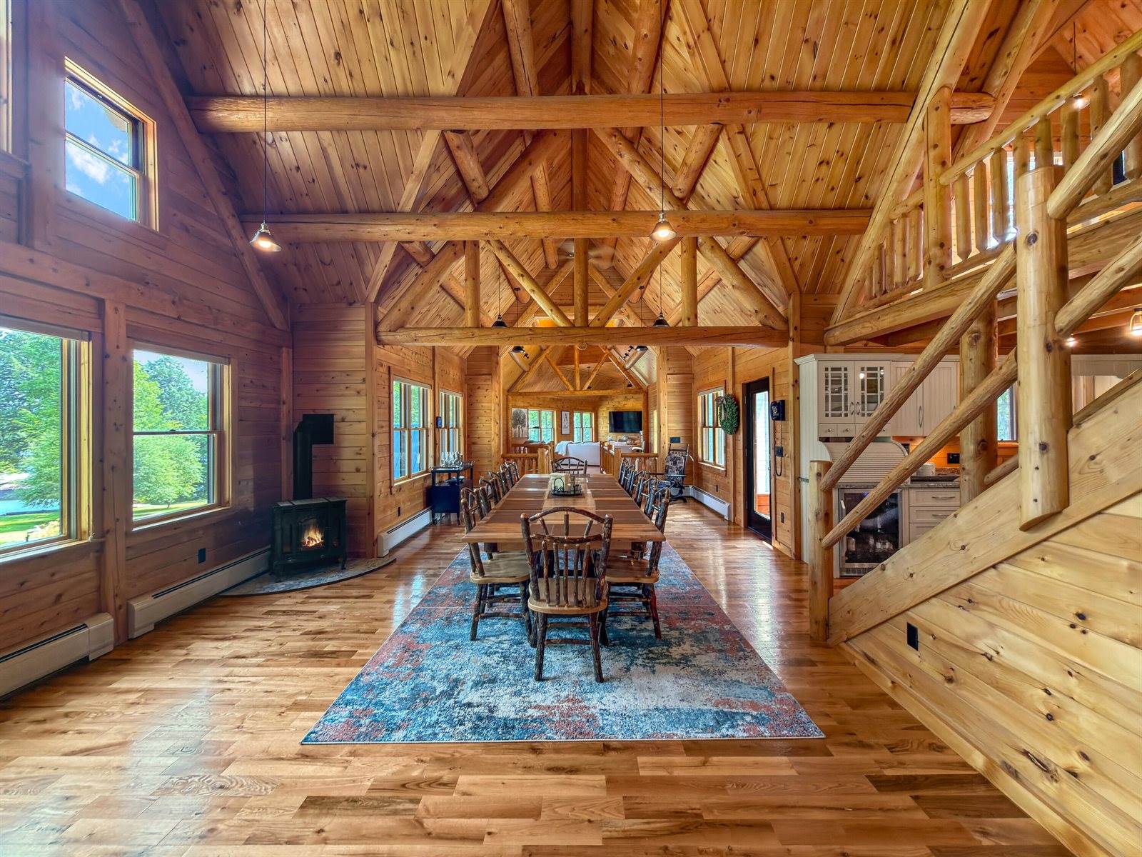 94 Roosevelt Road, Island Falls, ME 04747