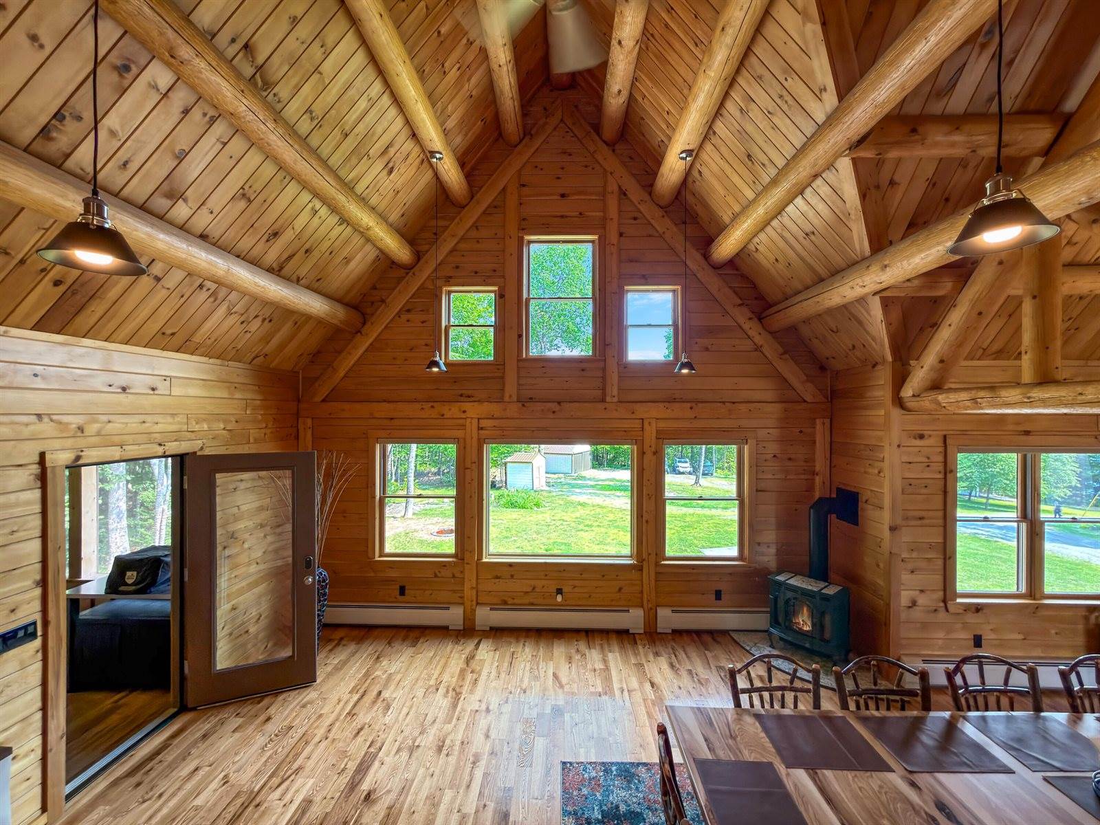 94 Roosevelt Road, Island Falls, ME 04747