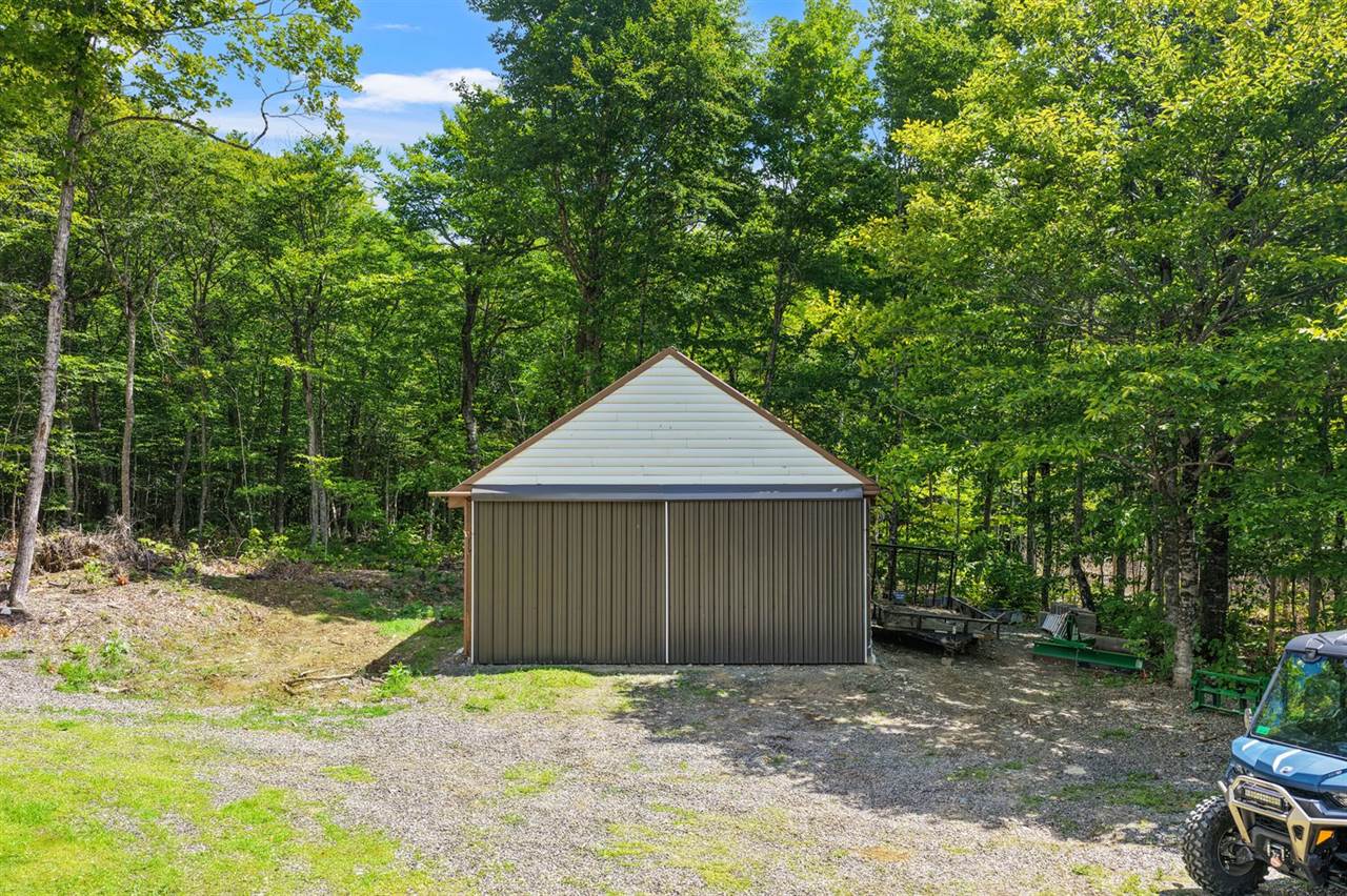 94 Roosevelt Road, Island Falls, ME 04747