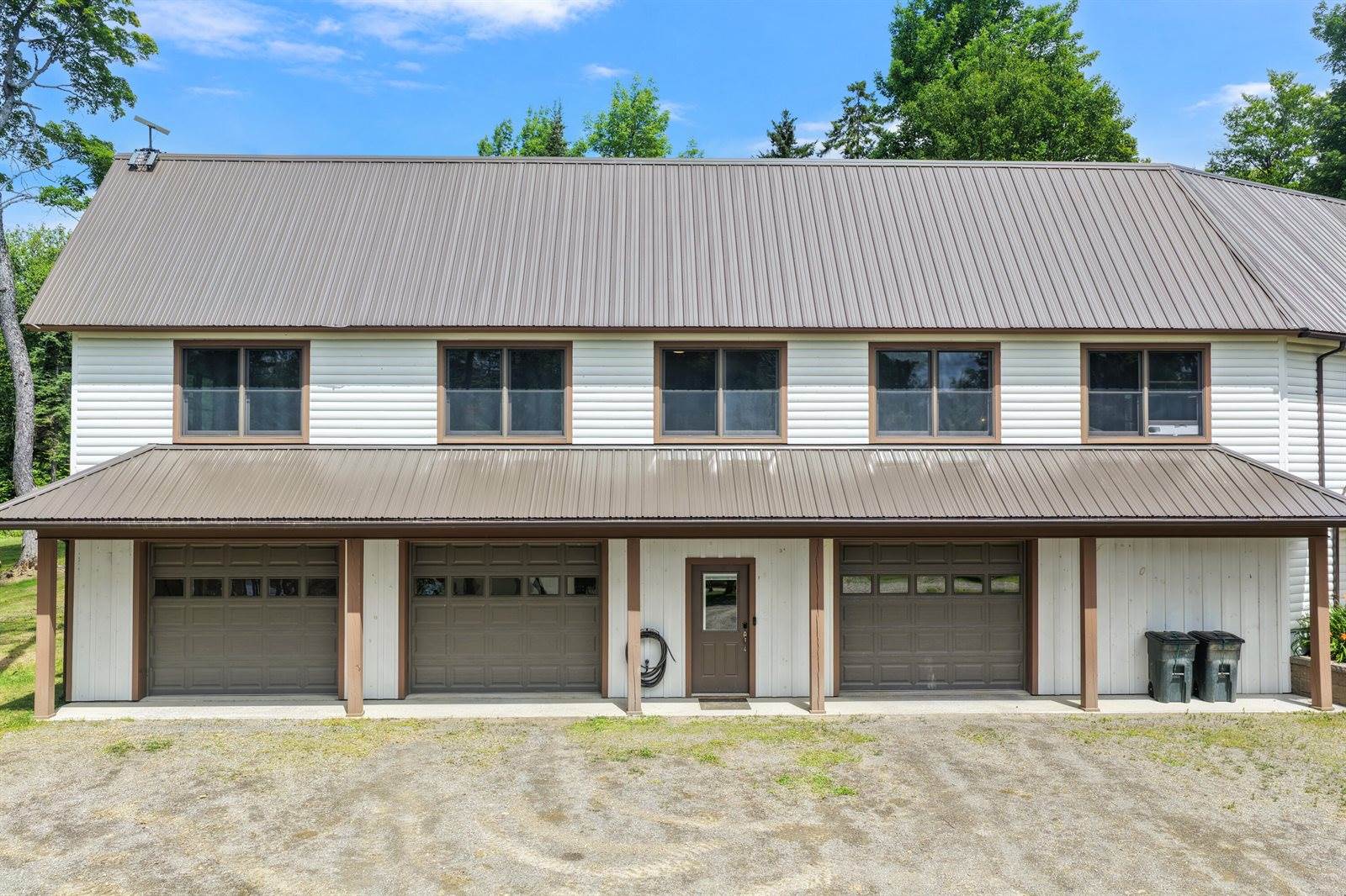 94 Roosevelt Road, Island Falls, ME 04747