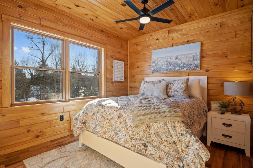94 Roosevelt Road, Island Falls, ME 04747