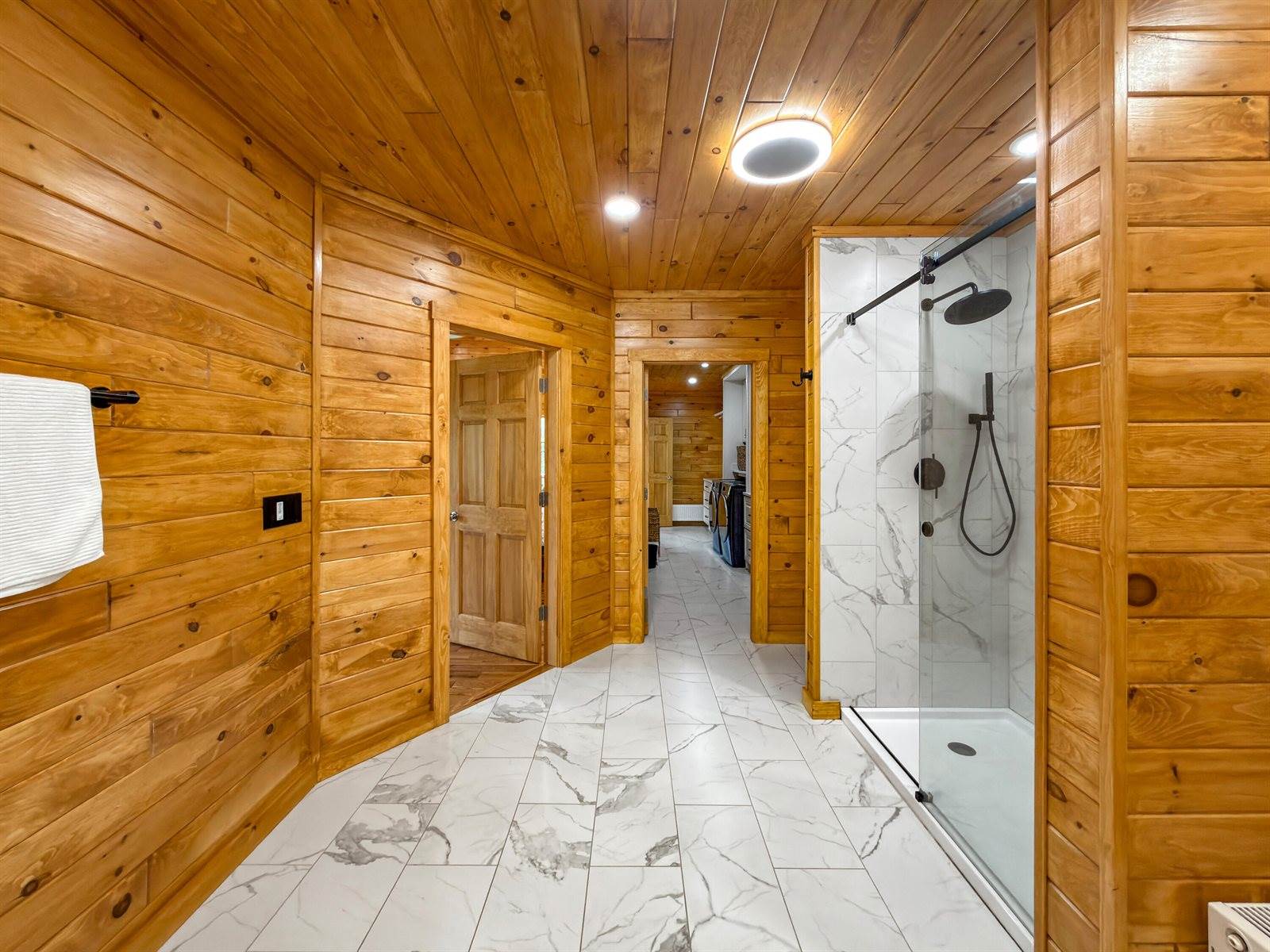 94 Roosevelt Road, Island Falls, ME 04747