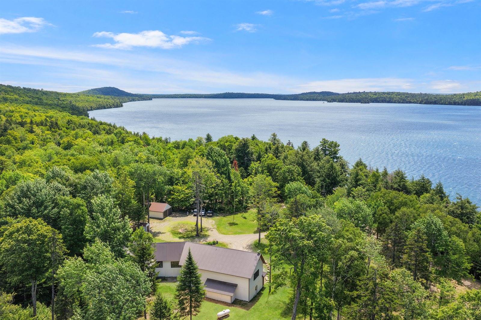 94 Roosevelt Road, Island Falls, ME 04747