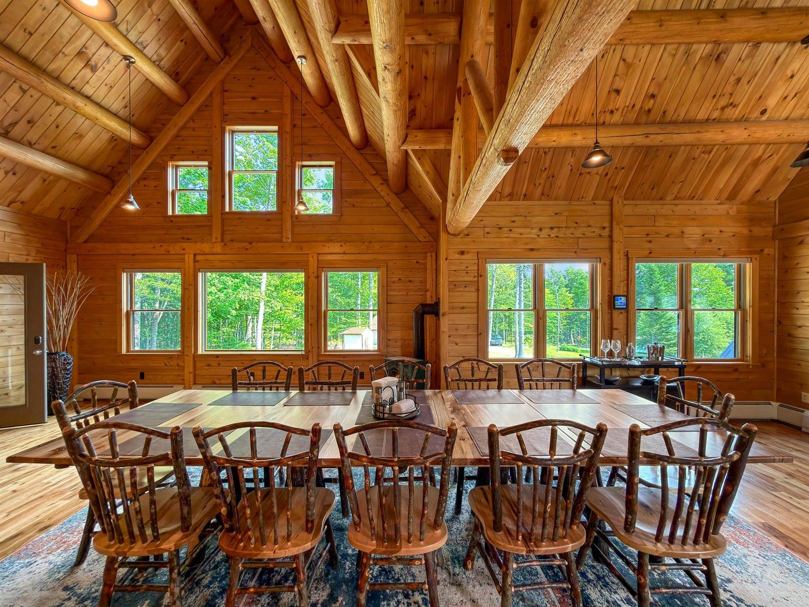 94 Roosevelt Road, Island Falls, ME 04747