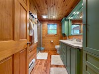 94 Roosevelt Road, Island Falls, ME 04747