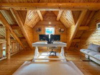 94 Roosevelt Road, Island Falls, ME 04747