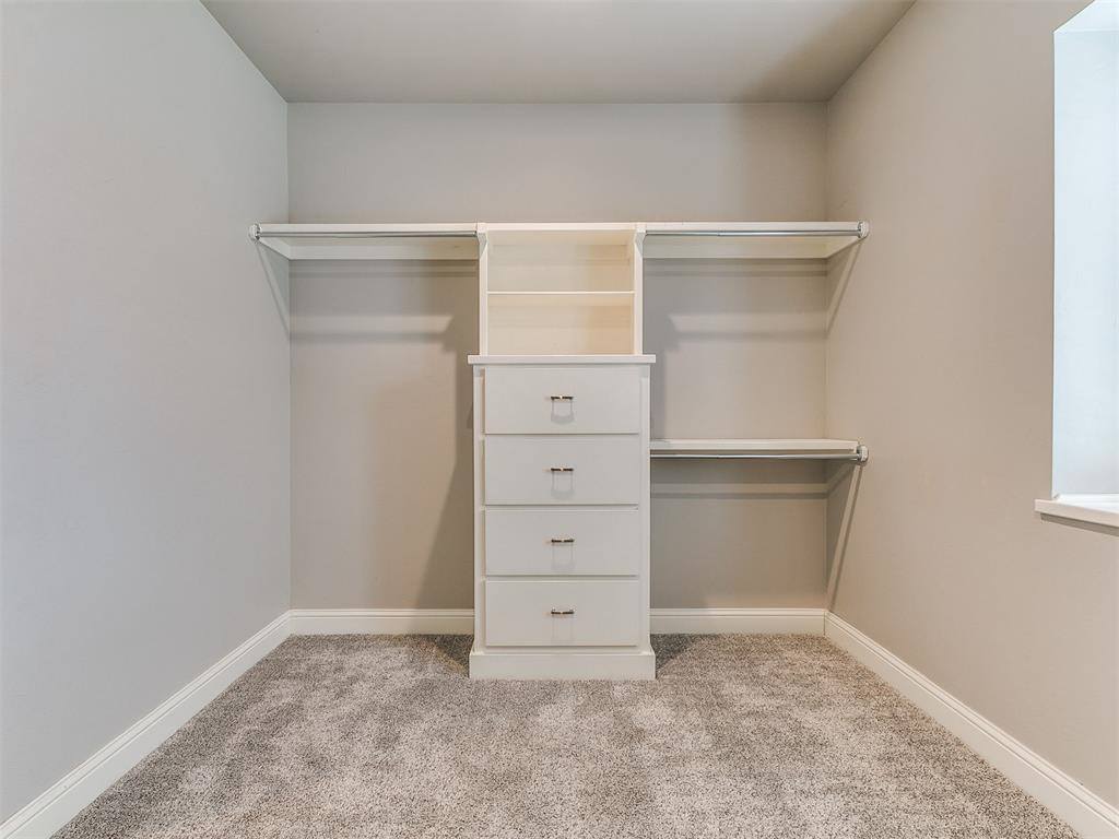 624 Frisco Ridge Road, Yukon, OK 73099