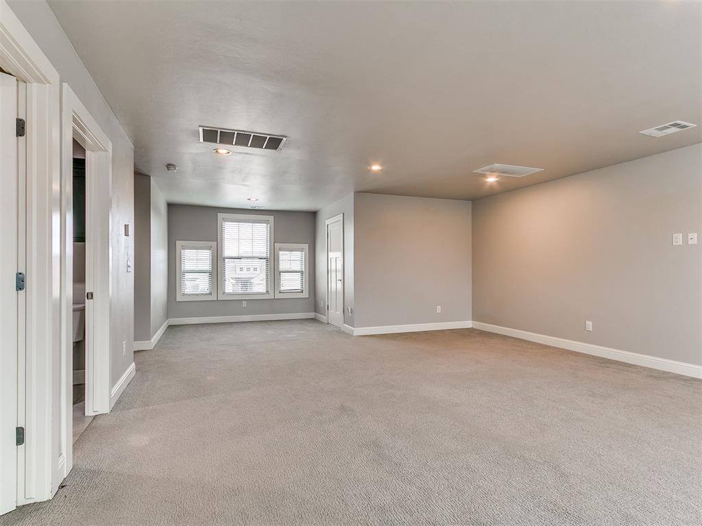 624 Frisco Ridge Road, Yukon, OK 73099