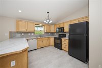 612 Jerry Drive, Grandview Plaza, KS 66441