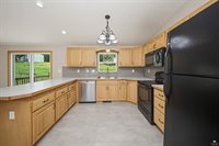612 Jerry Drive, Grandview Plaza, KS 66441