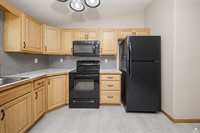 612 Jerry Drive, Grandview Plaza, KS 66441