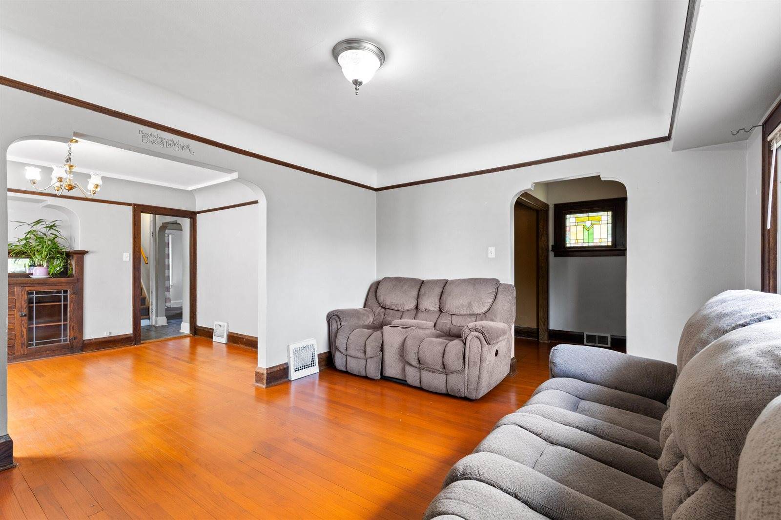 1251 South 53rd St, West Milwaukee, WI 53214