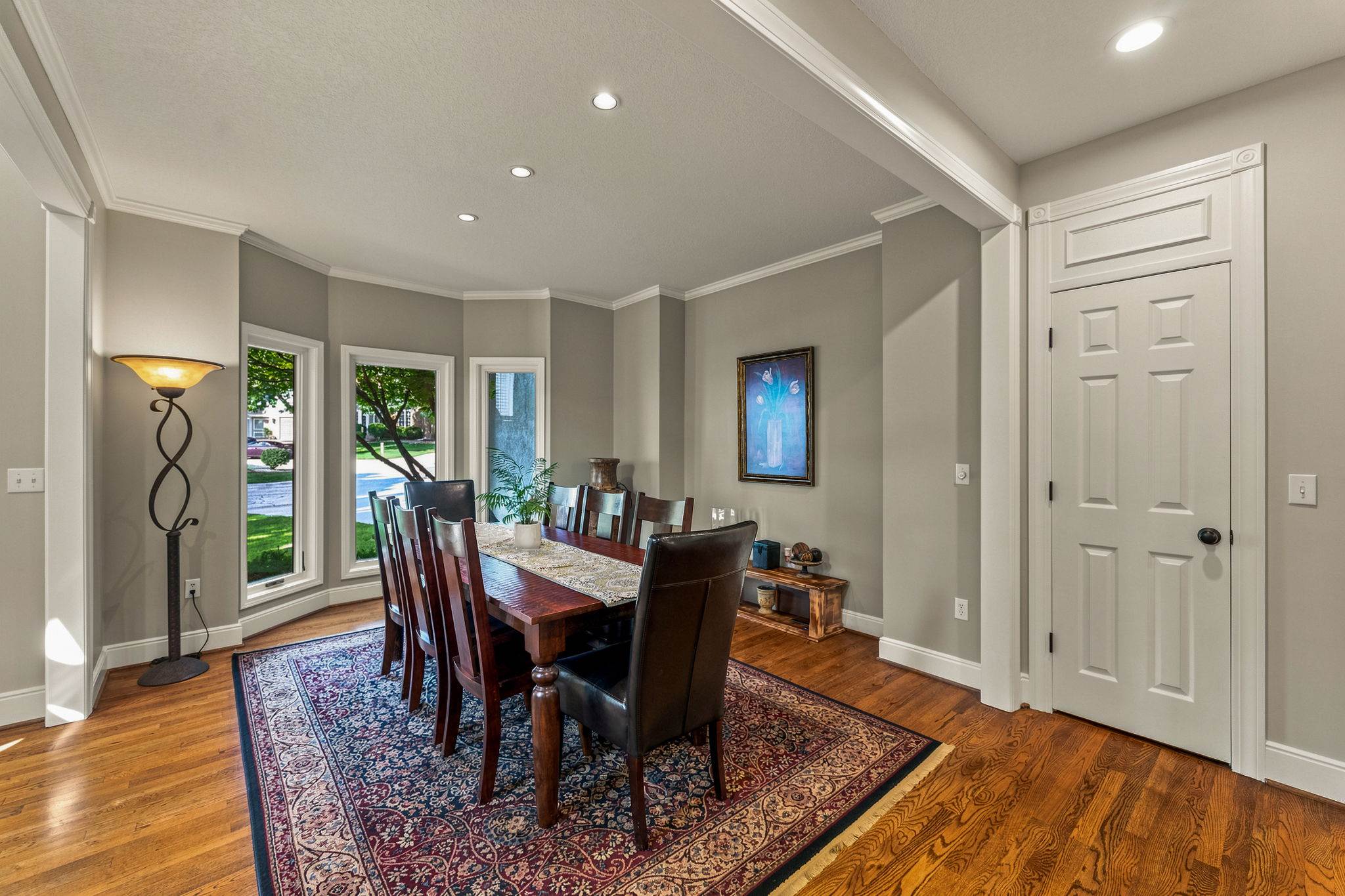 13212 Fontana St, Leawood, KS 66209