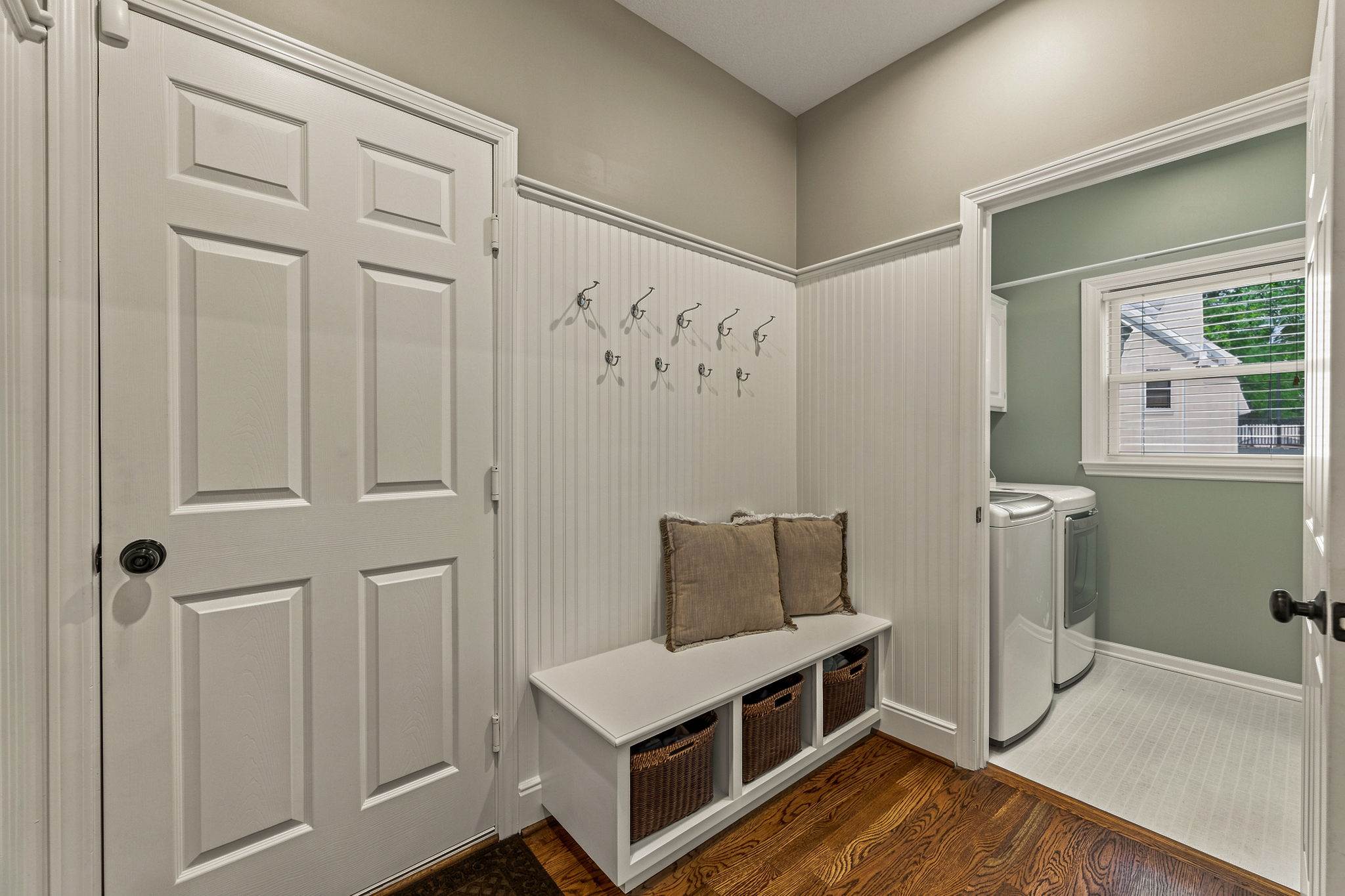 13212 Fontana St, Leawood, KS 66209