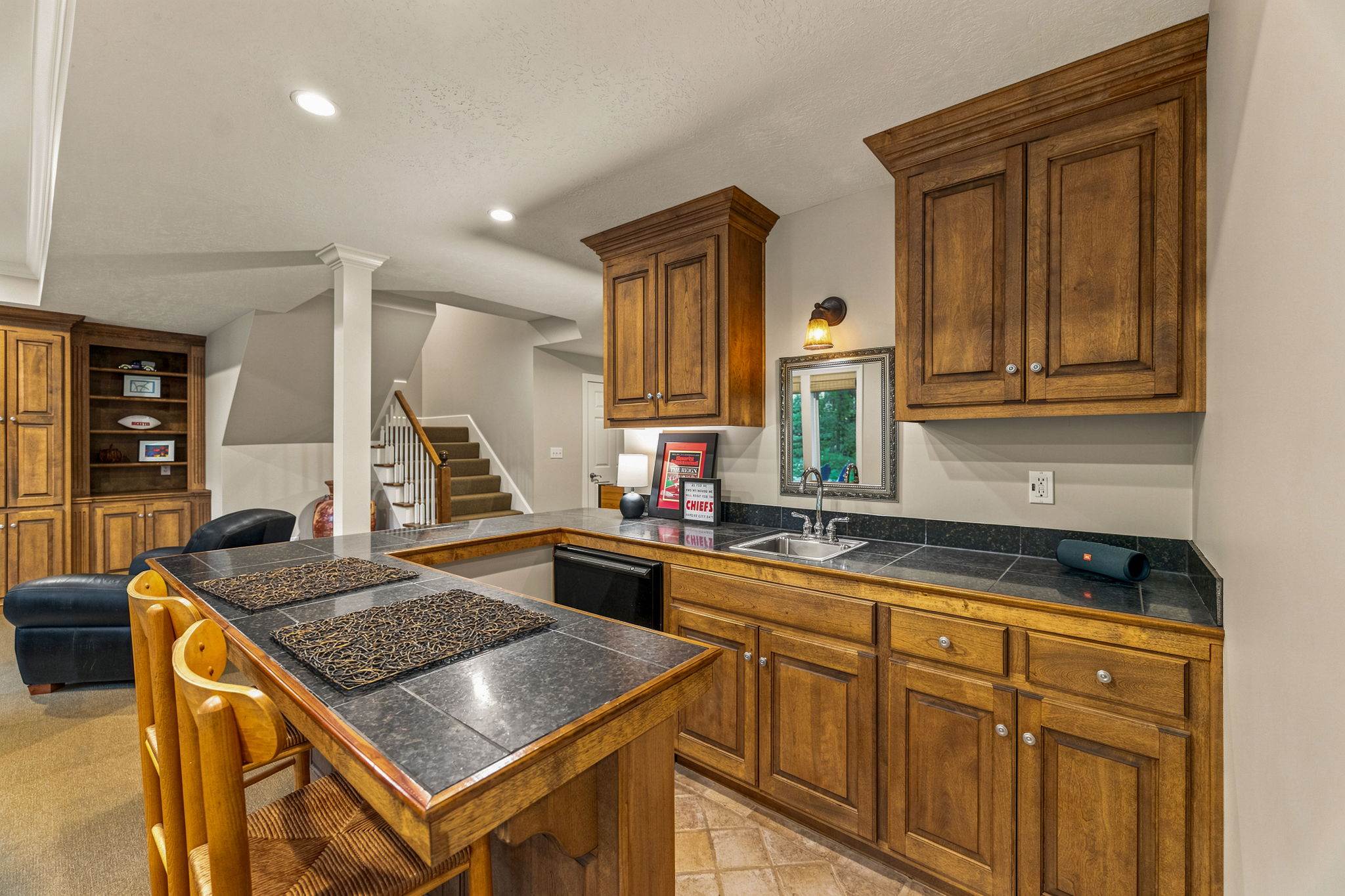 13212 Fontana St, Leawood, KS 66209