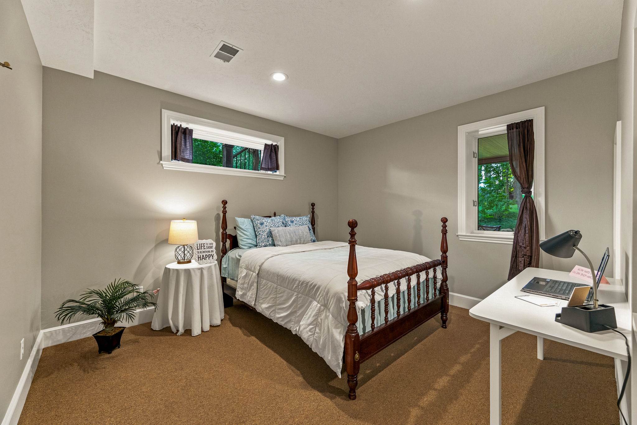 13212 Fontana St, Leawood, KS 66209