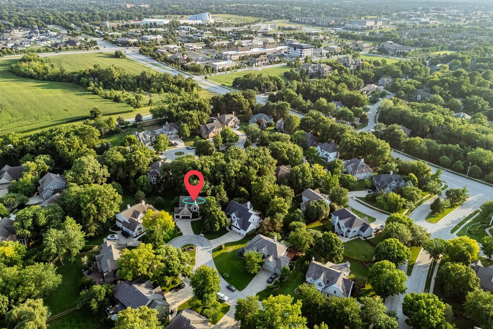 13212 Fontana St, Leawood, KS 66209