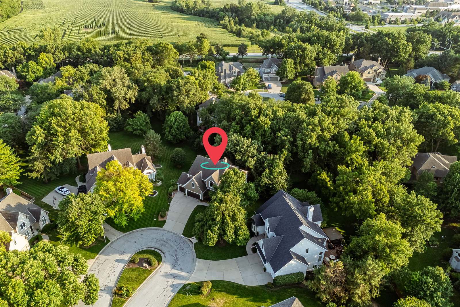13212 Fontana St, Leawood, KS 66209