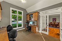 13212 Fontana St, Leawood, KS 66209