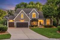 13212 Fontana St, Leawood, KS 66209