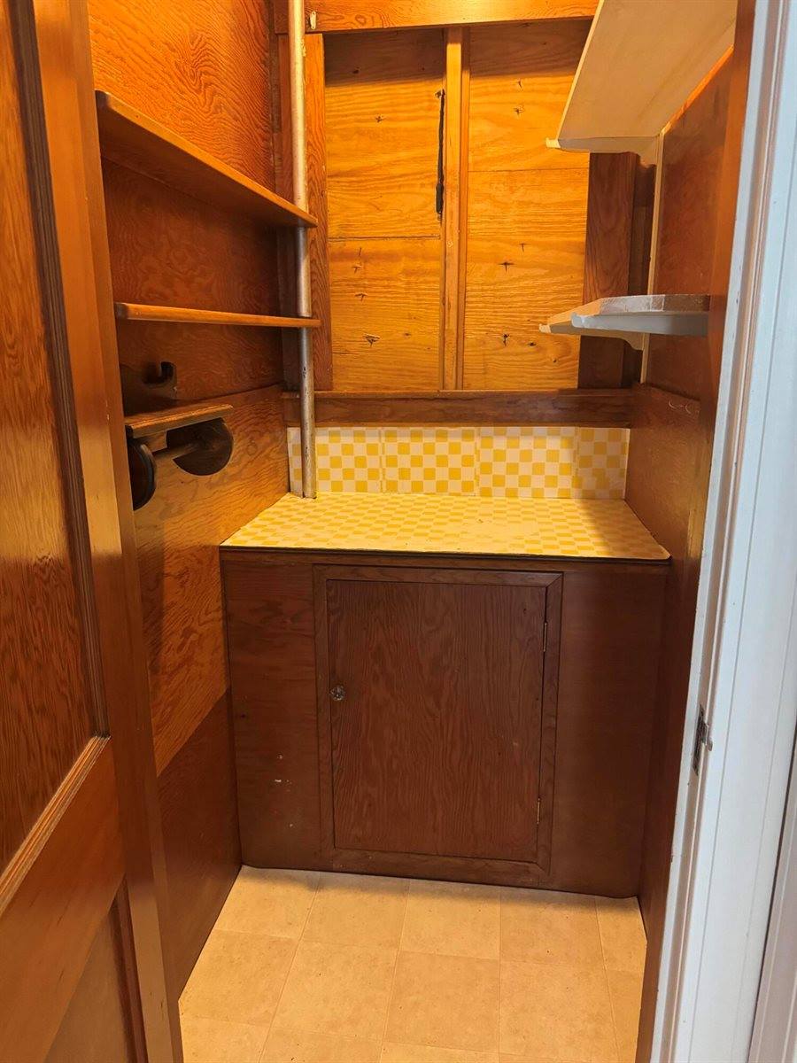 76 Vernon Street, Bangor, ME 04401