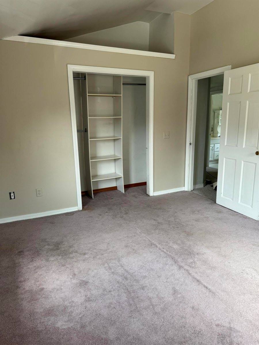 76 Vernon Street, Bangor, ME 04401