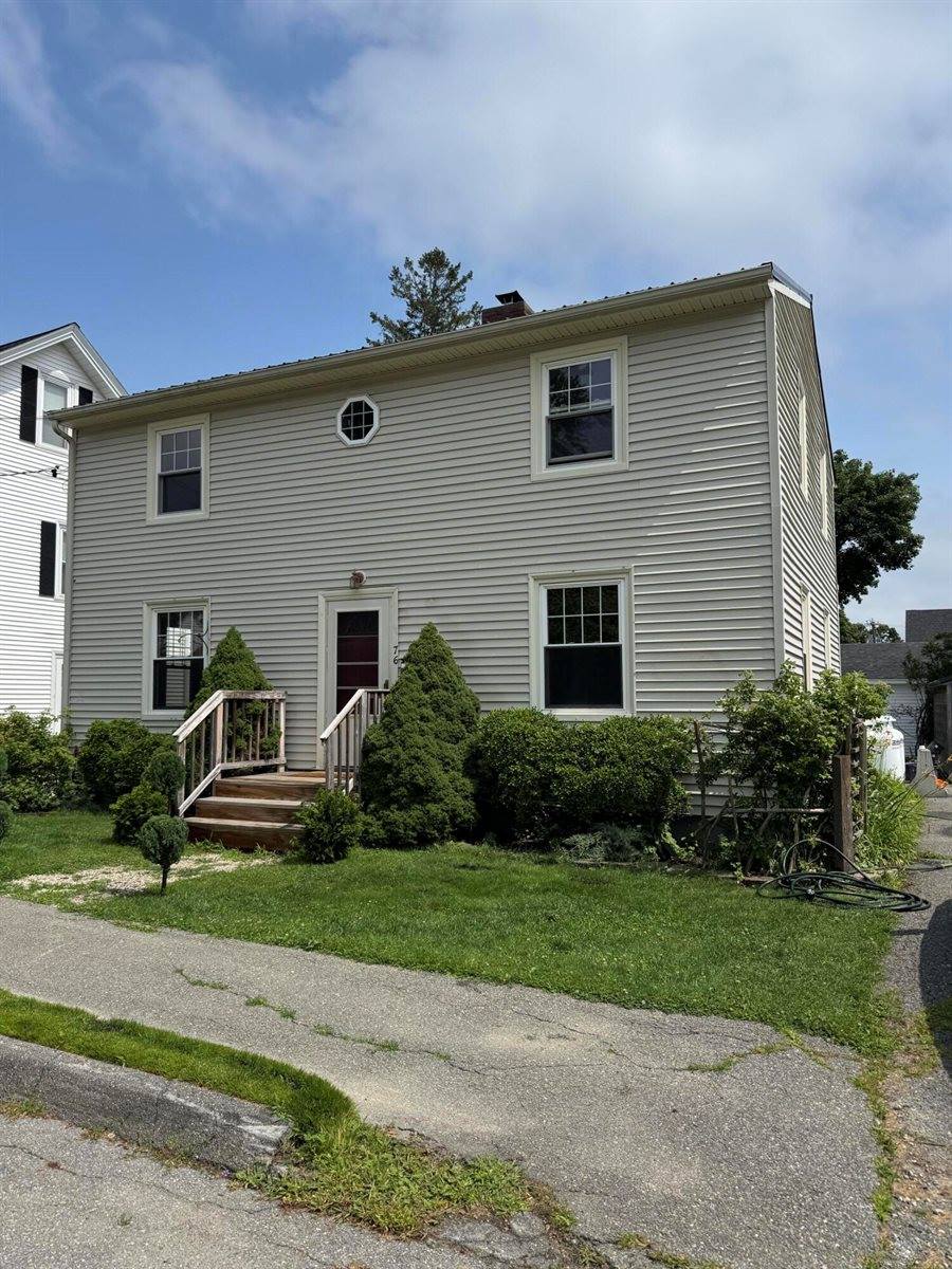 76 Vernon Street, Bangor, ME 04401