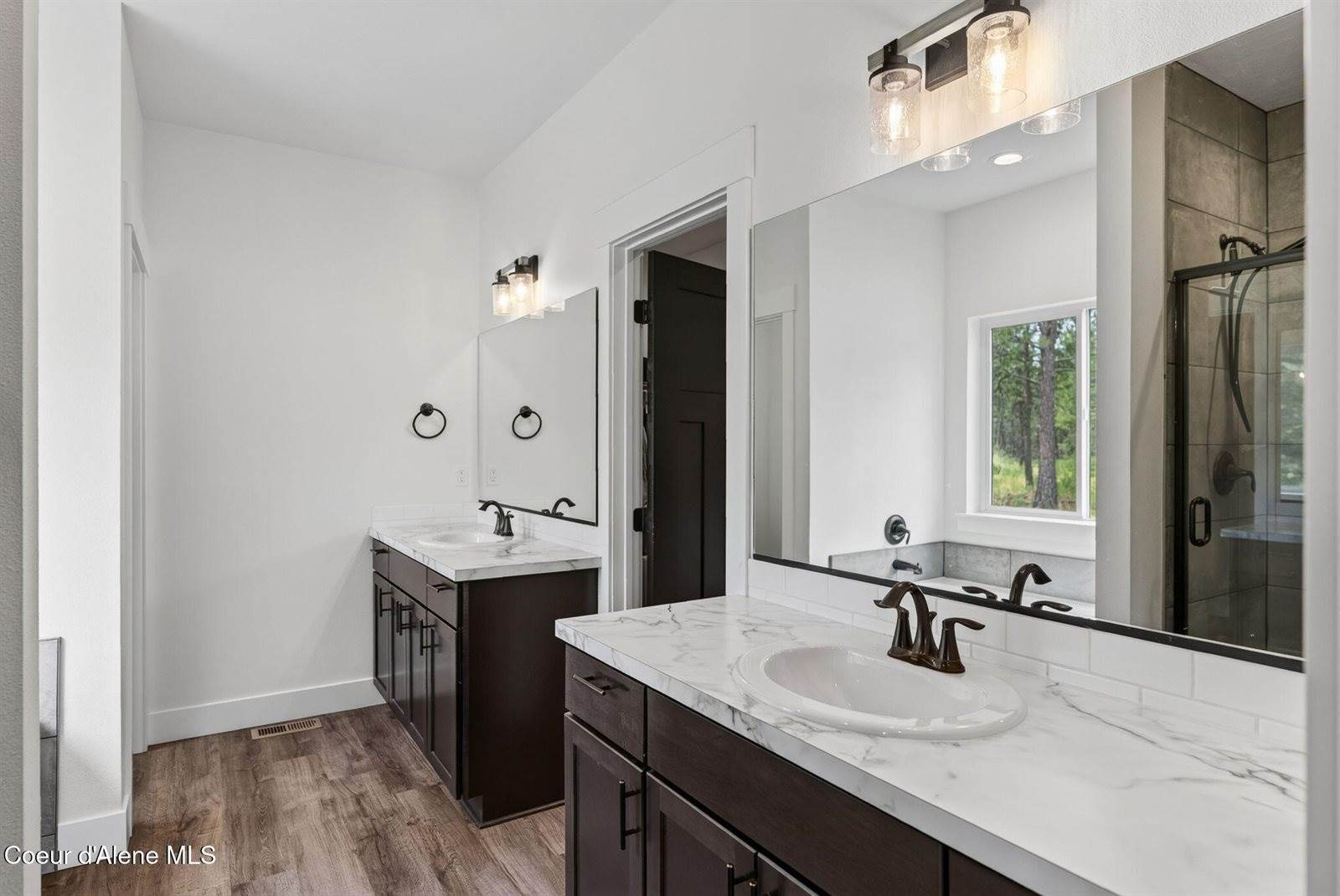 871 Kenai, Athol, ID 83801