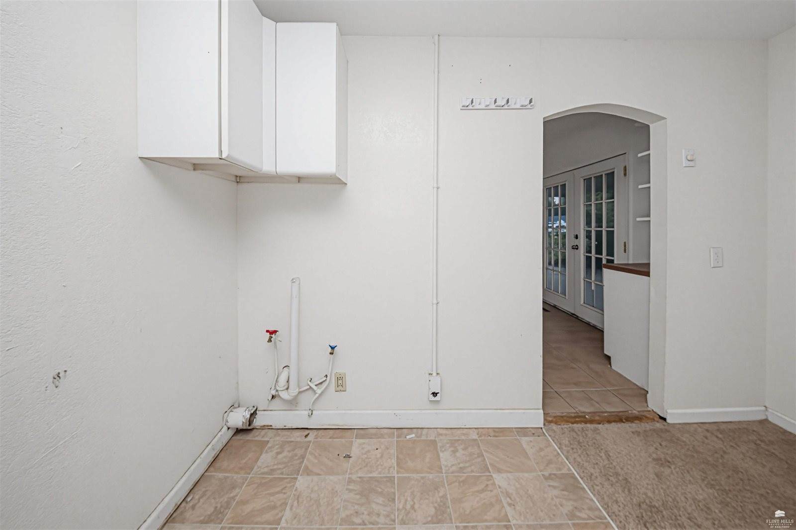 933 West 9th Street, Junction City, KS 66441