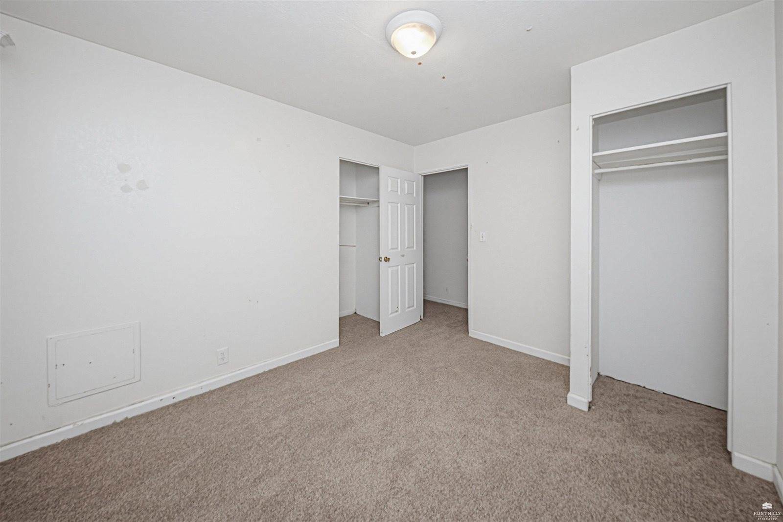 933 West 9th Street, Junction City, KS 66441