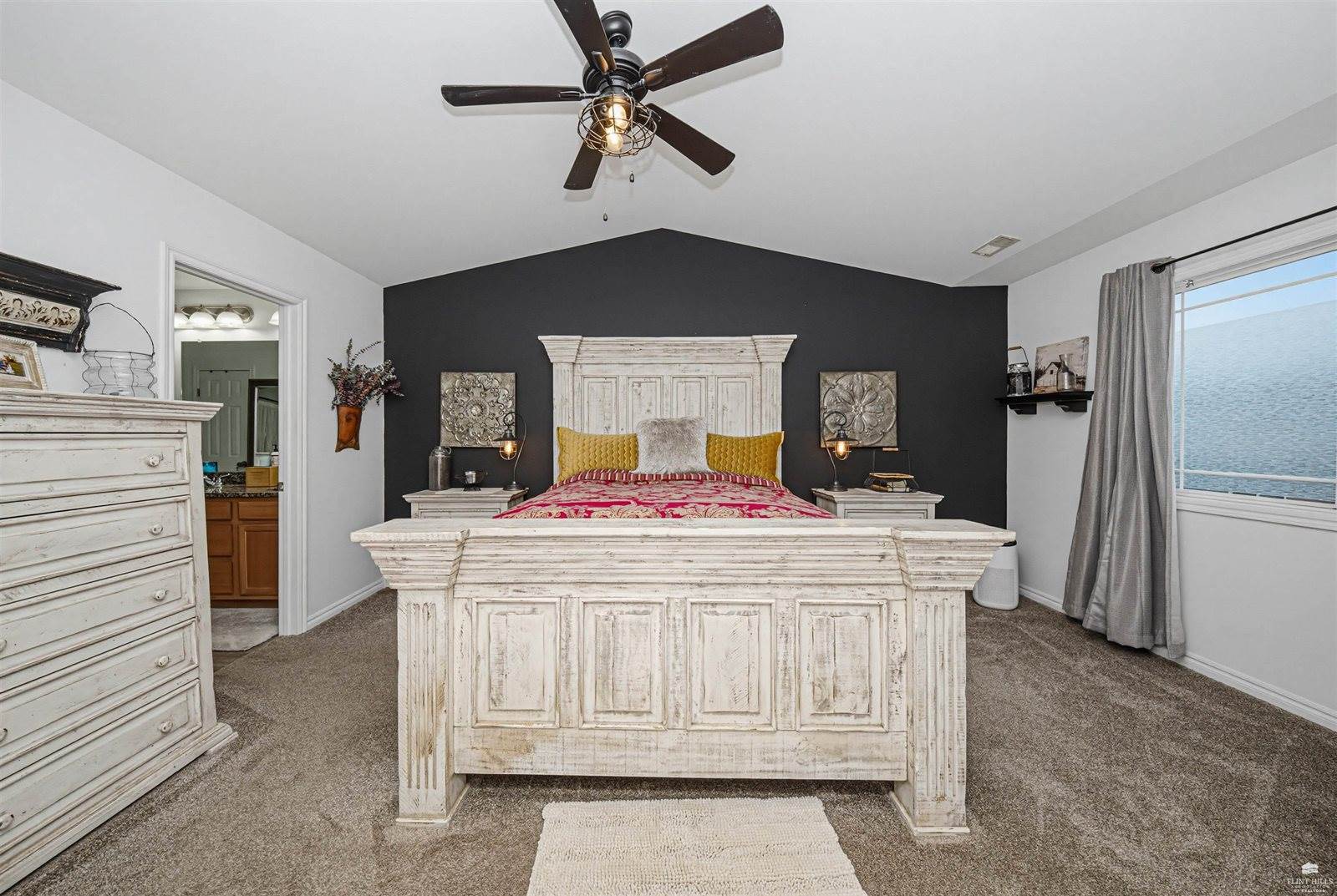35 fuller Circle, Junction City, KS 66441