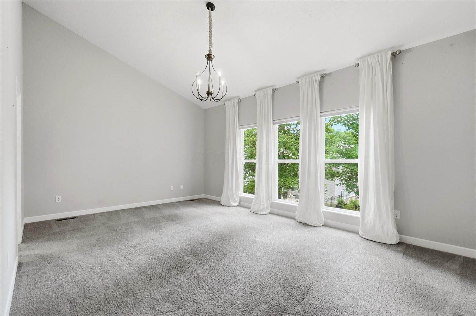 404 Hawking Drive, Galena, OH 43021