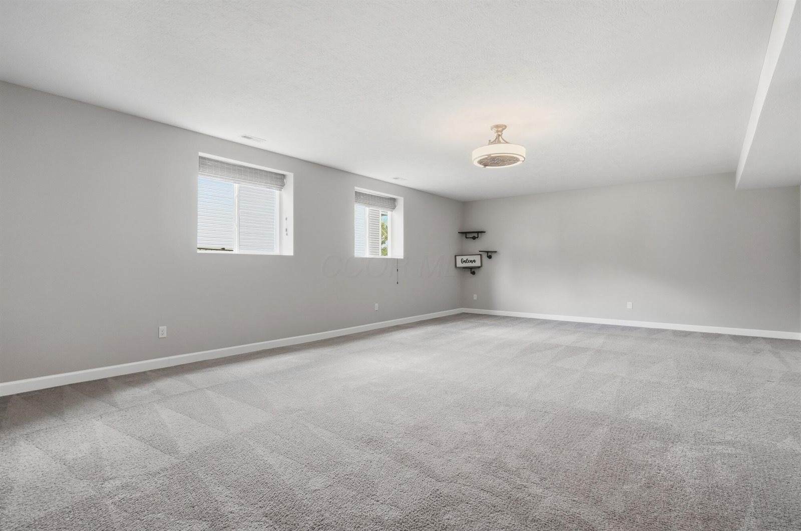 404 Hawking Drive, Galena, OH 43021