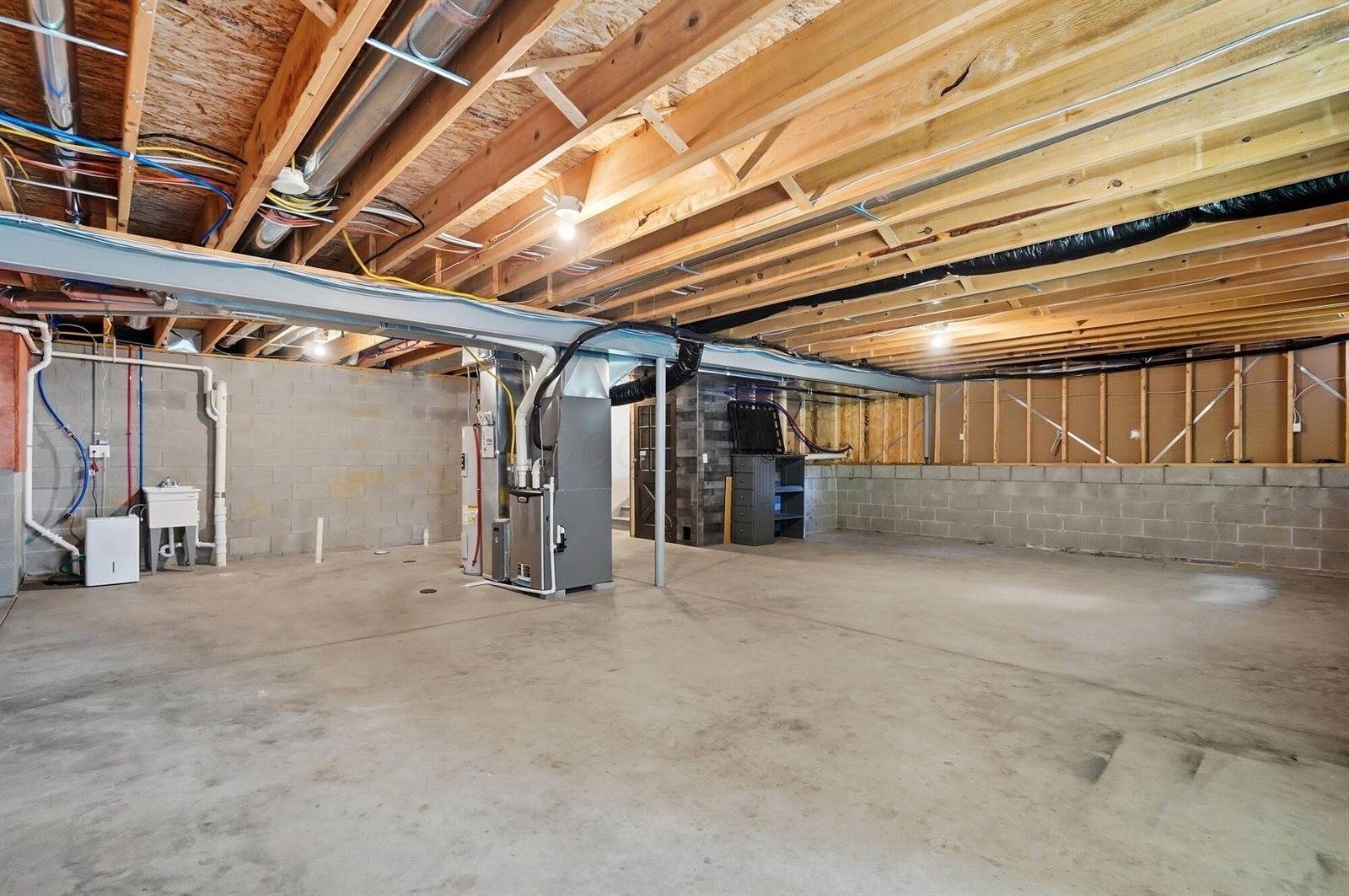 404 Hawking Drive, Galena, OH 43021