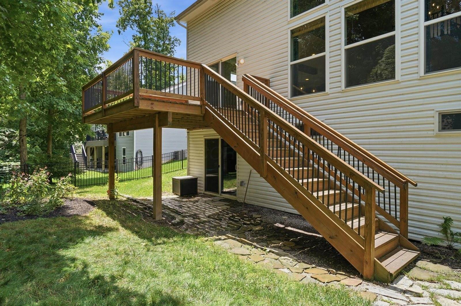 404 Hawking Drive, Galena, OH 43021